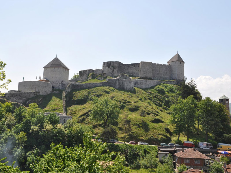 Tešanj, tvrđava Gradina